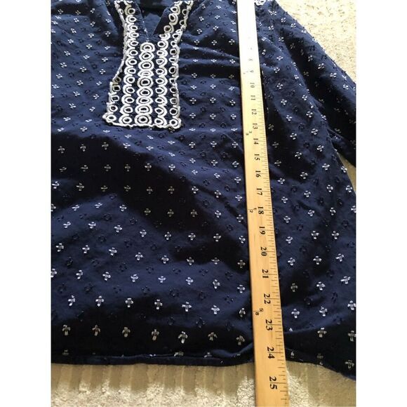 Talbots Navy Blue & White Embroidered Eyelet Tunic Top Size X - Picture 6 of 9